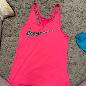 Small Nike tank